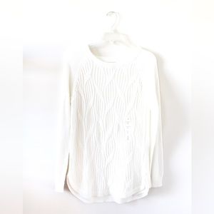 Sonoma Women’s Crew Neck Crème Sweater